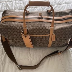 Authentic Coach Signature C travel duffle bag w/lock and keys